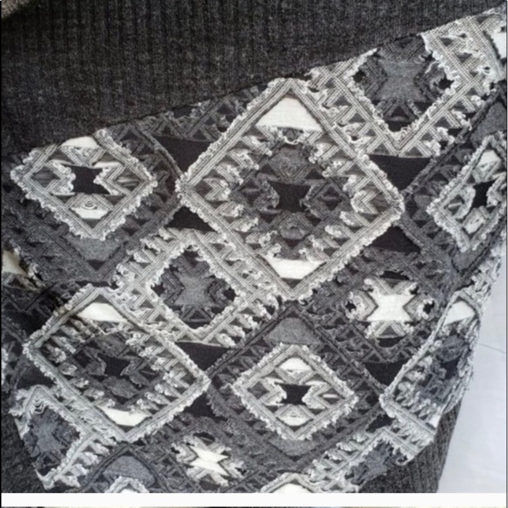 Miss Me Cardigan size small